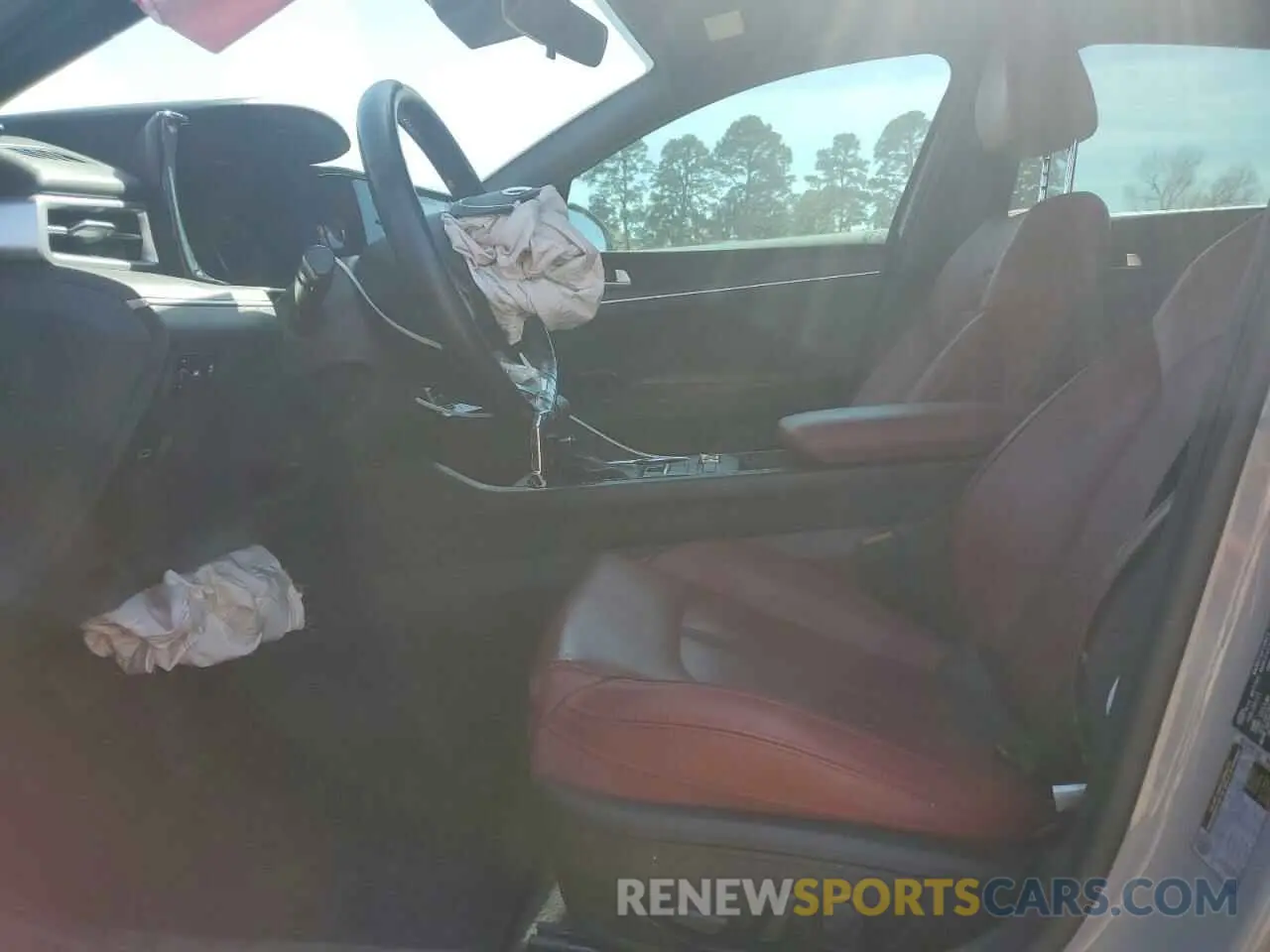 7 Photograph of a damaged car 5XXG64J23MG062484 KIA K5 2021