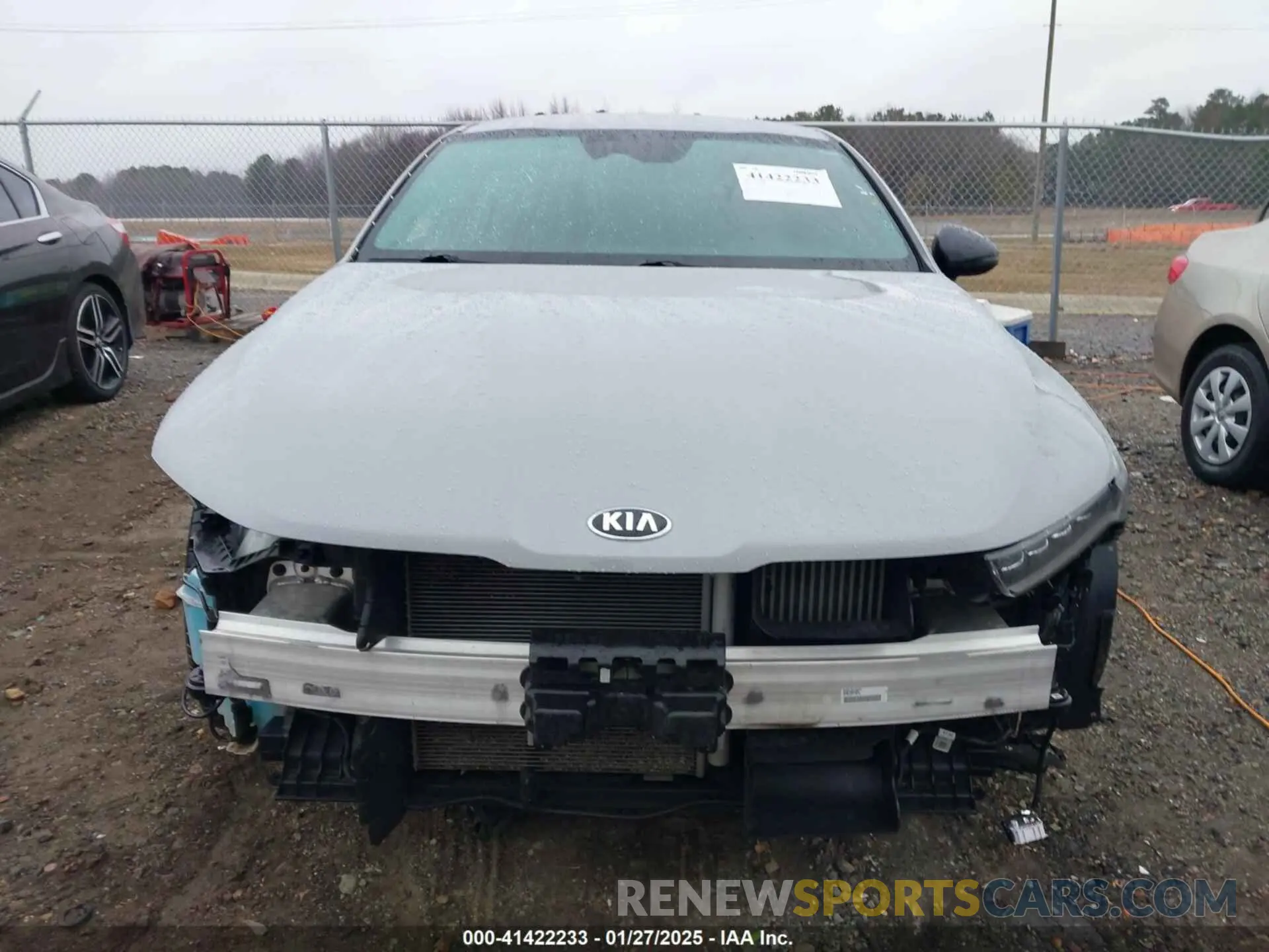 12 Photograph of a damaged car 5XXG64J23MG062565 KIA K5 2021