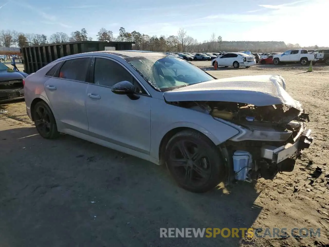 4 Photograph of a damaged car 5XXG64J25MG062972 KIA K5 2021