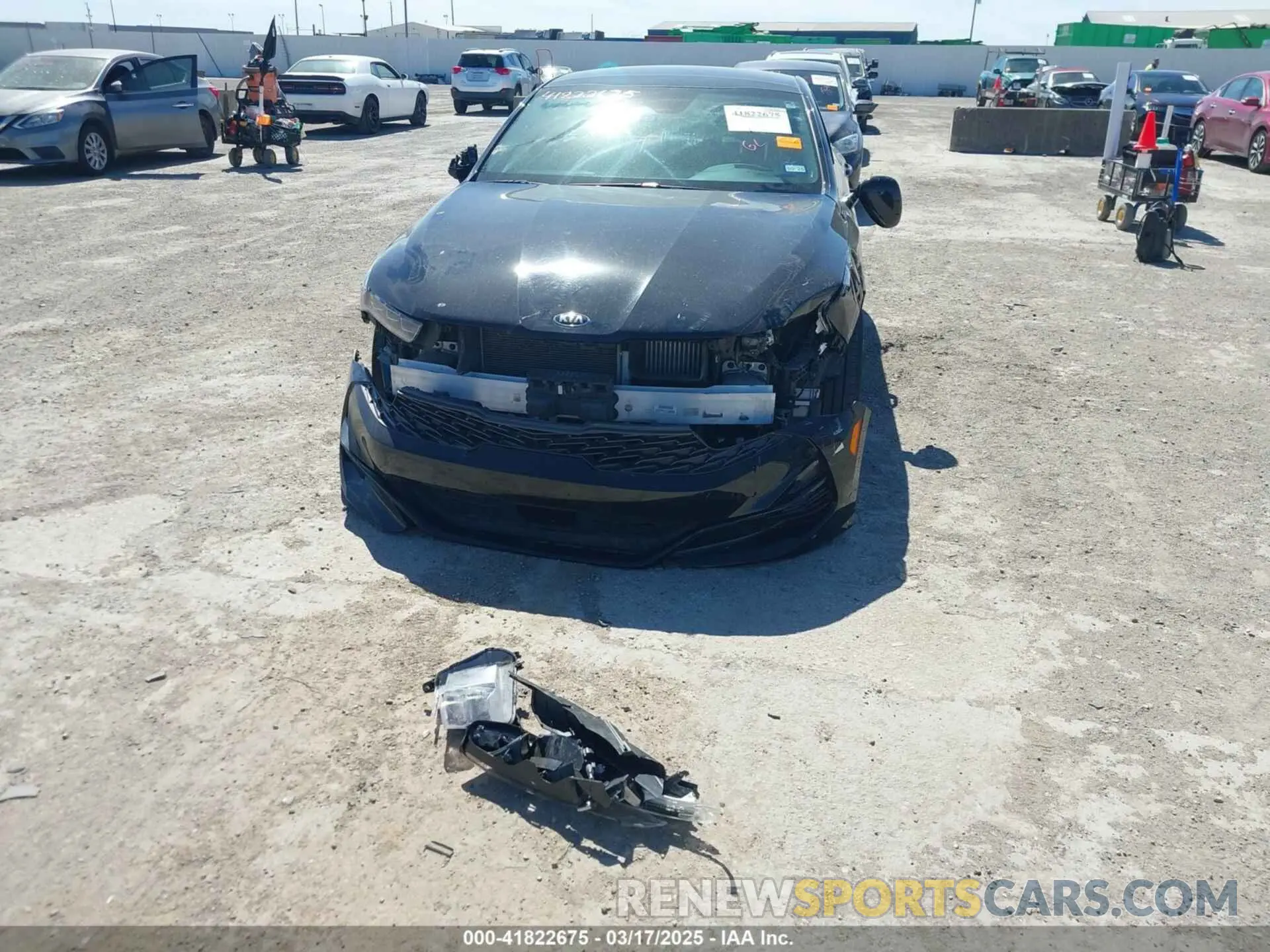 6 Photograph of a damaged car 5XXG64J26MG073379 KIA K5 2021