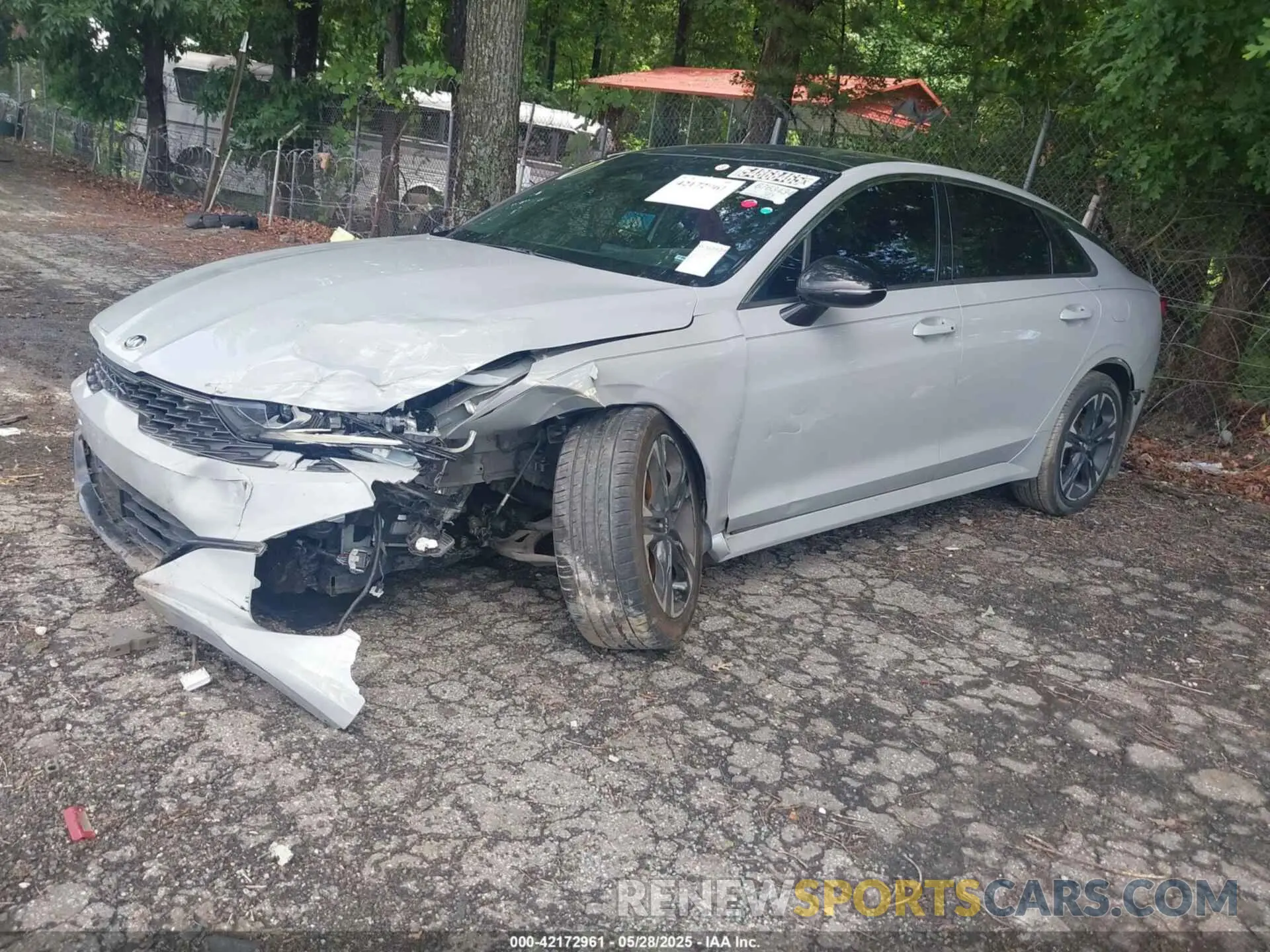 2 Photograph of a damaged car 5XXG64J27MG017595 KIA K5 2021