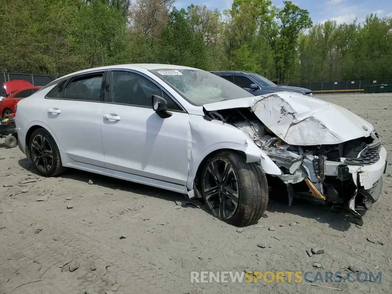 4 Photograph of a damaged car 5XXG64J27MG059846 KIA K5 2021