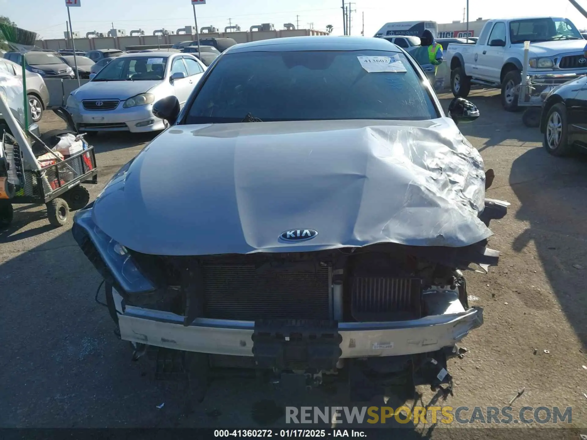 13 Photograph of a damaged car 5XXG64J27MG075612 KIA K5 2021