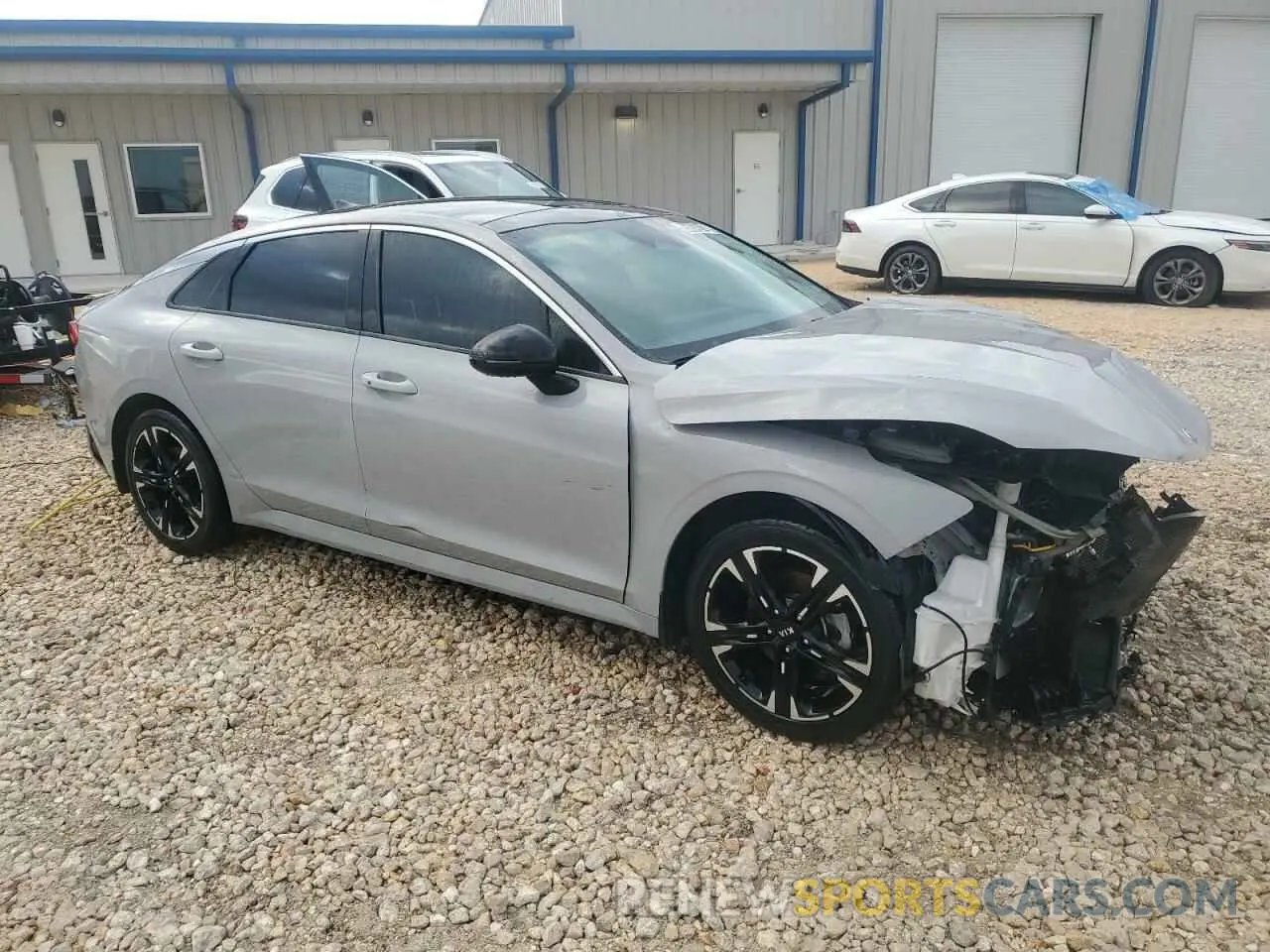4 Photograph of a damaged car 5XXG64J28MG005617 KIA K5 2021