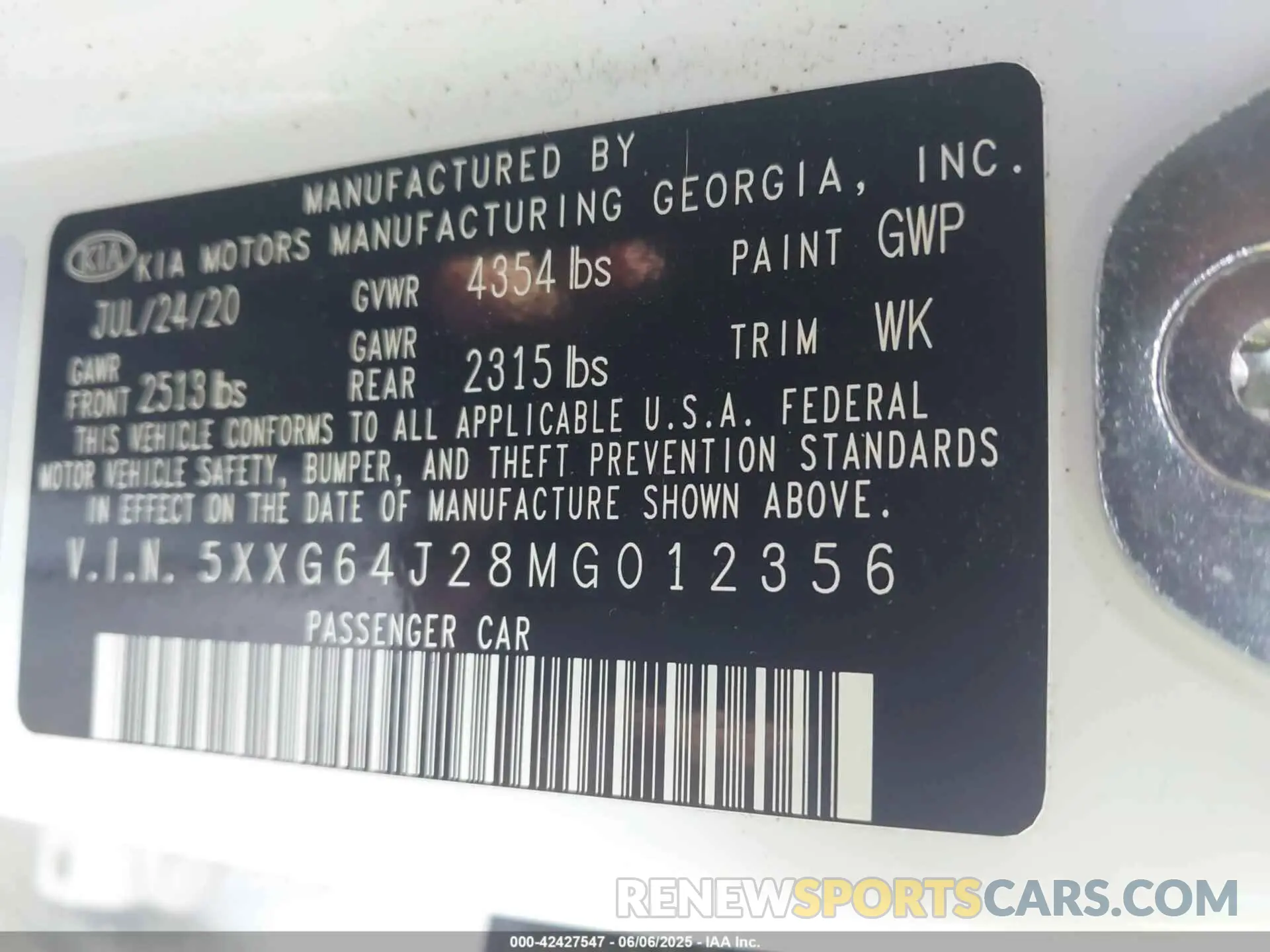 9 Photograph of a damaged car 5XXG64J28MG012356 KIA K5 2021