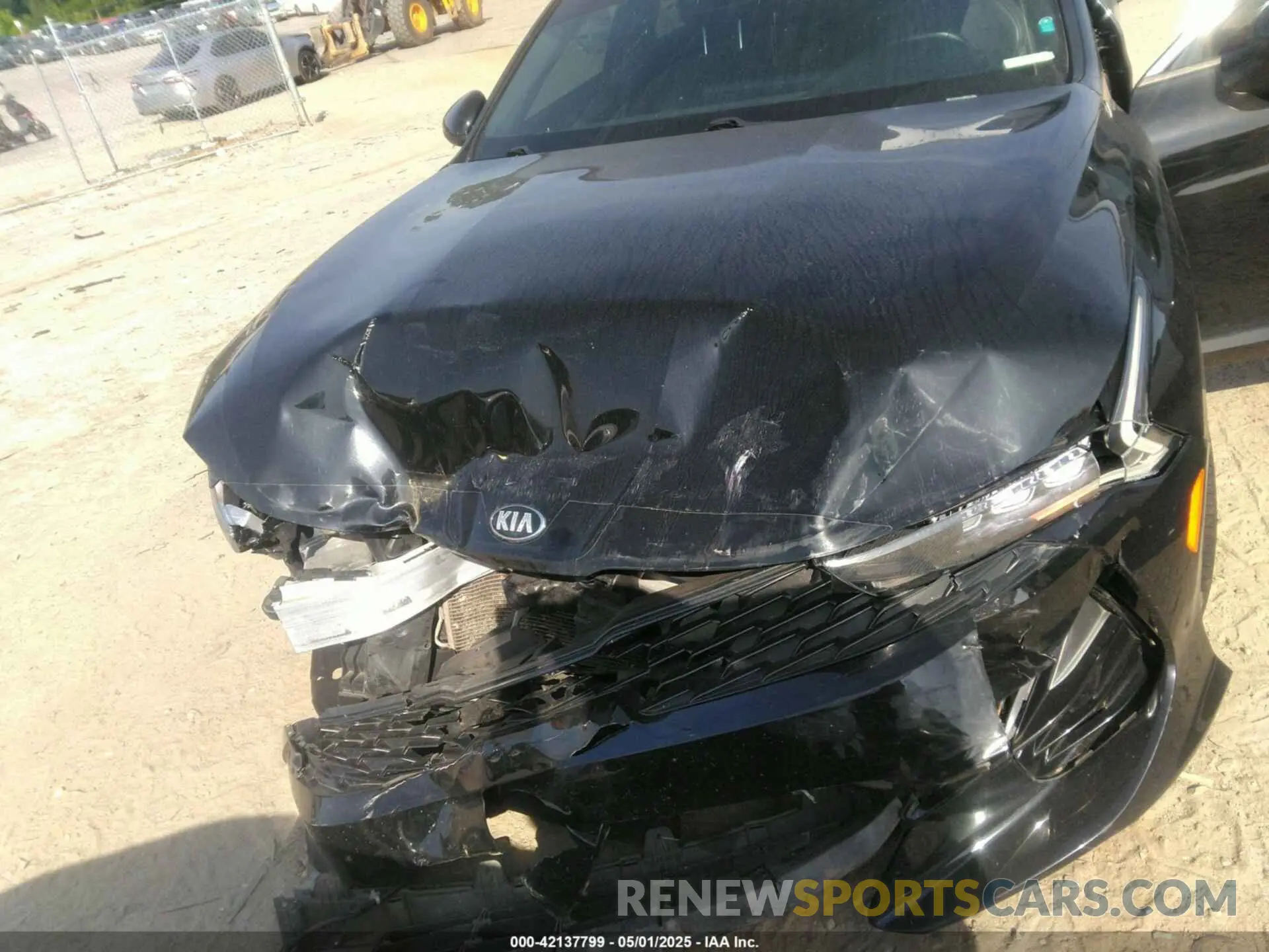 6 Photograph of a damaged car 5XXG64J28MG067888 KIA K5 2021