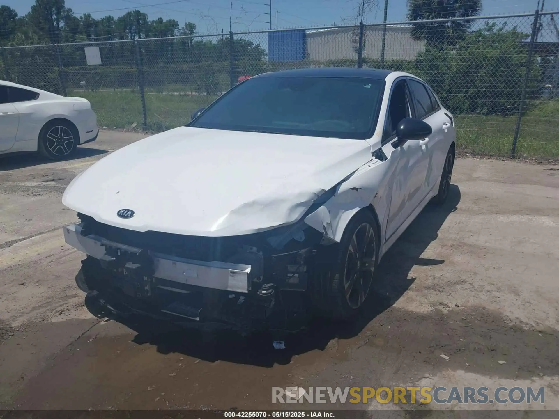 2 Photograph of a damaged car 5XXG64J28MG076011 KIA K5 2021