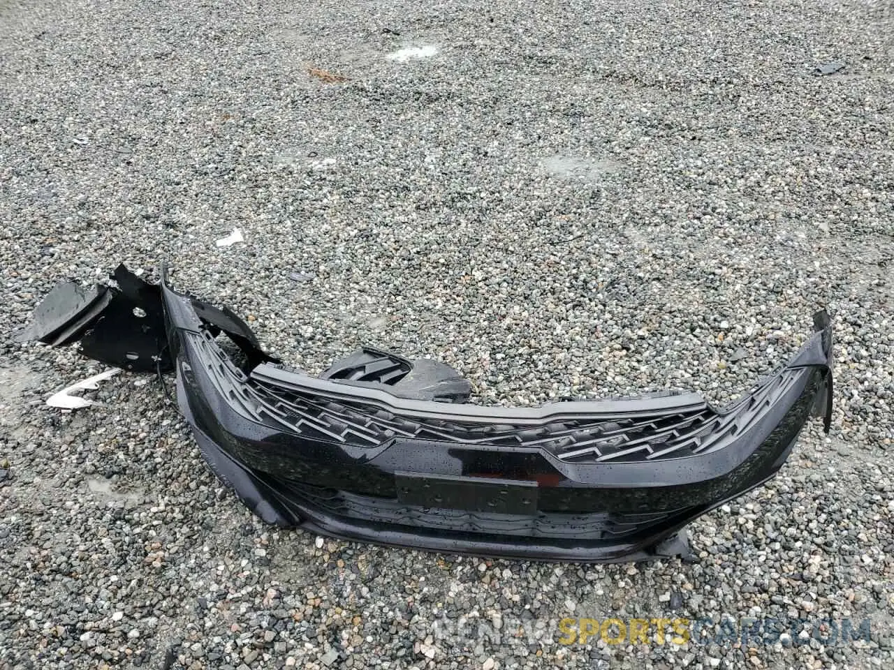 12 Photograph of a damaged car 5XXG64J29MG028663 KIA K5 2021