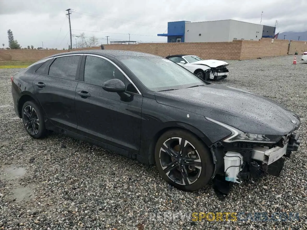 4 Photograph of a damaged car 5XXG64J29MG028663 KIA K5 2021