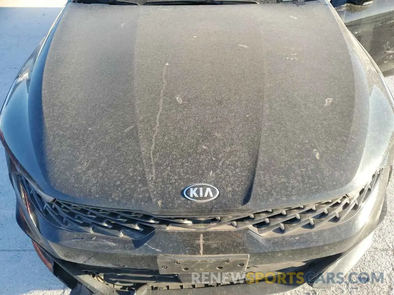 11 Photograph of a damaged car 5XXG64J29MG046046 KIA K5 2021