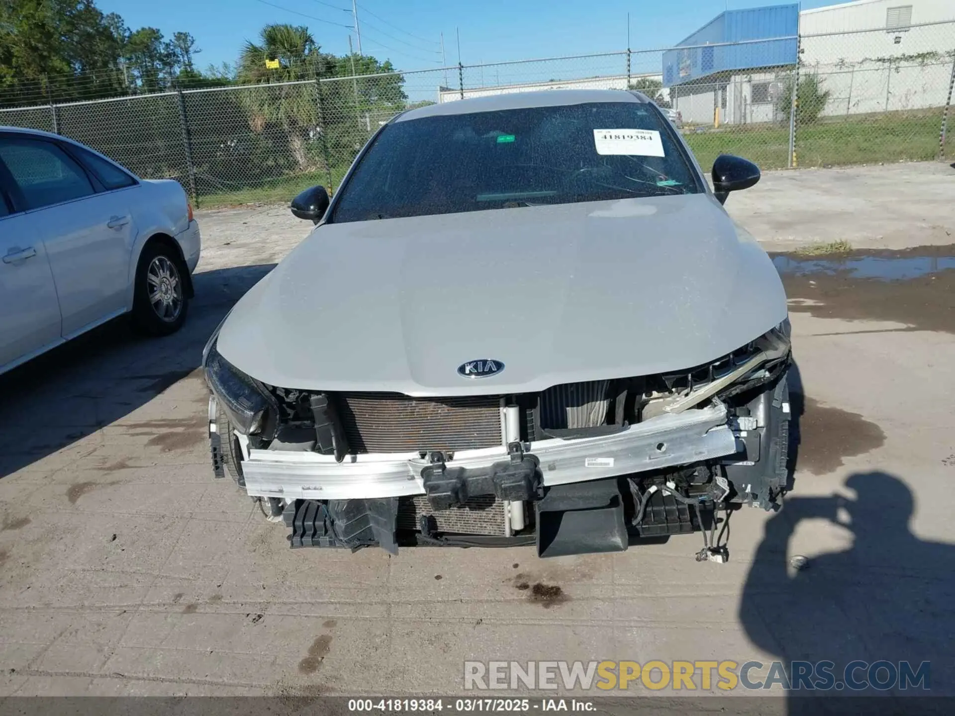 12 Photograph of a damaged car 5XXG64J29MG062862 KIA K5 2021