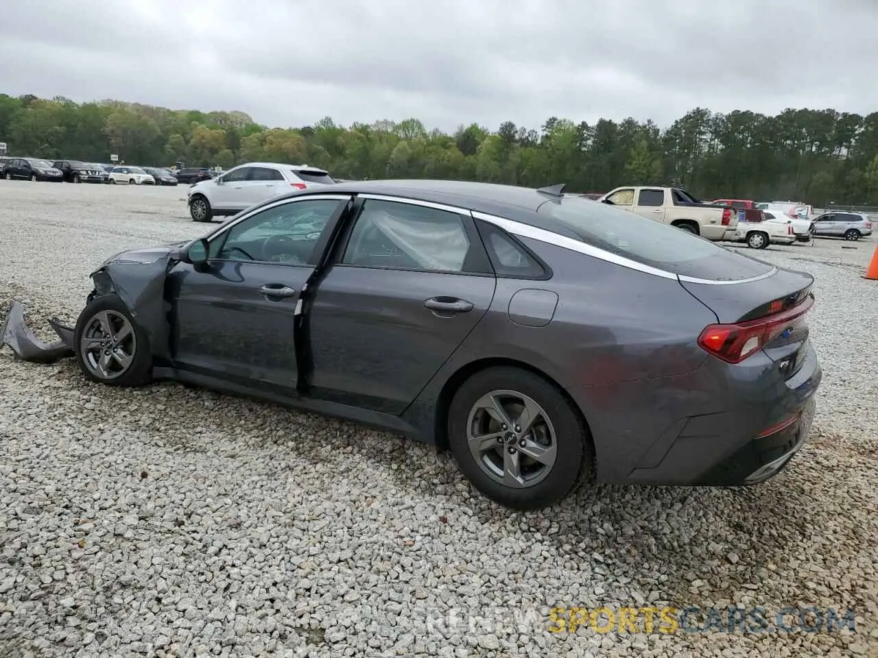 2 Photograph of a damaged car 5XXG14J20NG151669 KIA K5 2022
