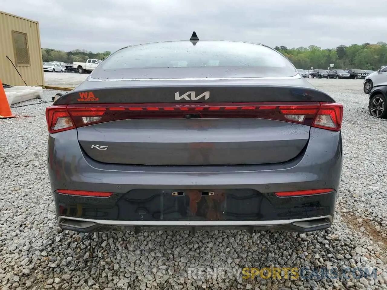 6 Photograph of a damaged car 5XXG14J20NG151669 KIA K5 2022
