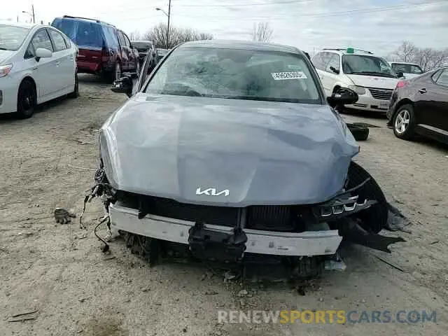 10 Photograph of a damaged car 5XXG14J21NG144410 KIA K5 2022