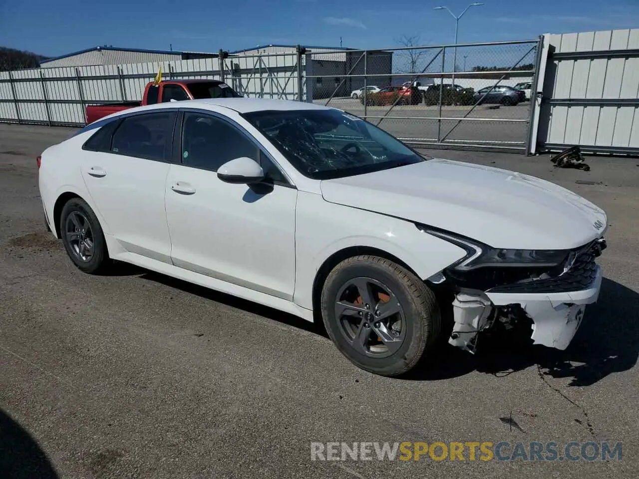 4 Photograph of a damaged car 5XXG14J21NG152166 KIA K5 2022