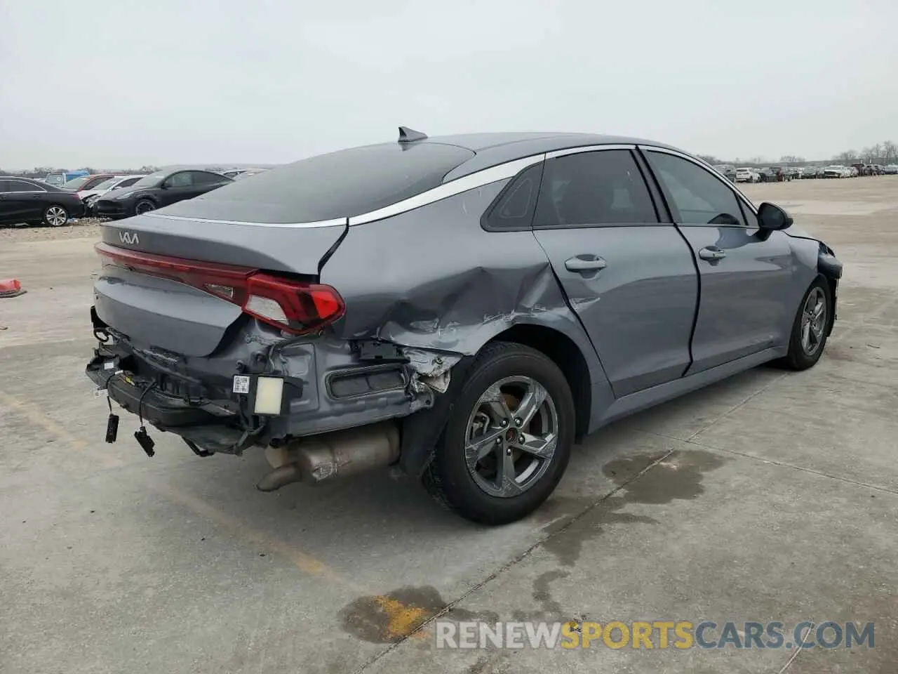 3 Photograph of a damaged car 5XXG14J22NG139524 KIA K5 2022