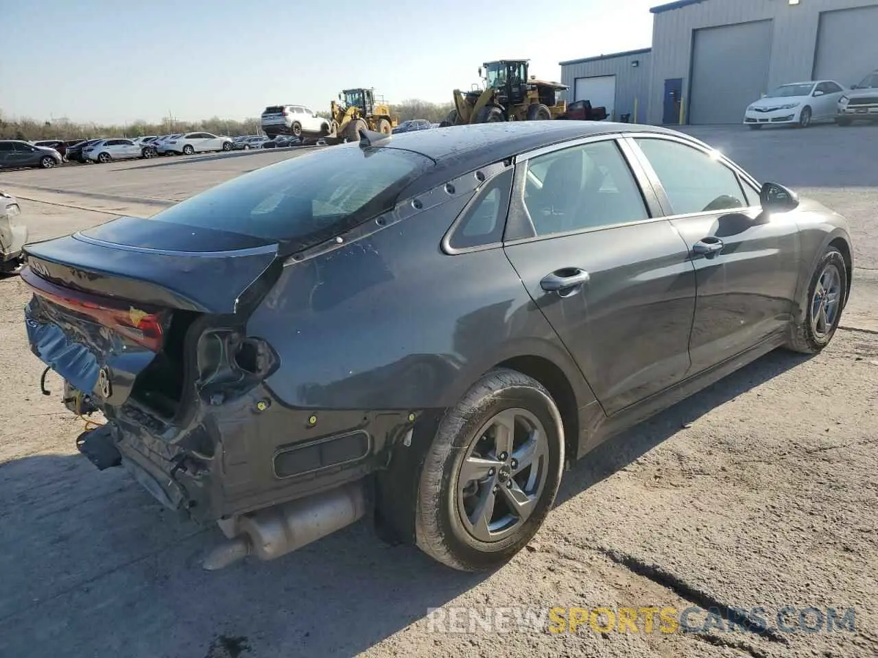 3 Photograph of a damaged car 5XXG14J22NG151219 KIA K5 2022