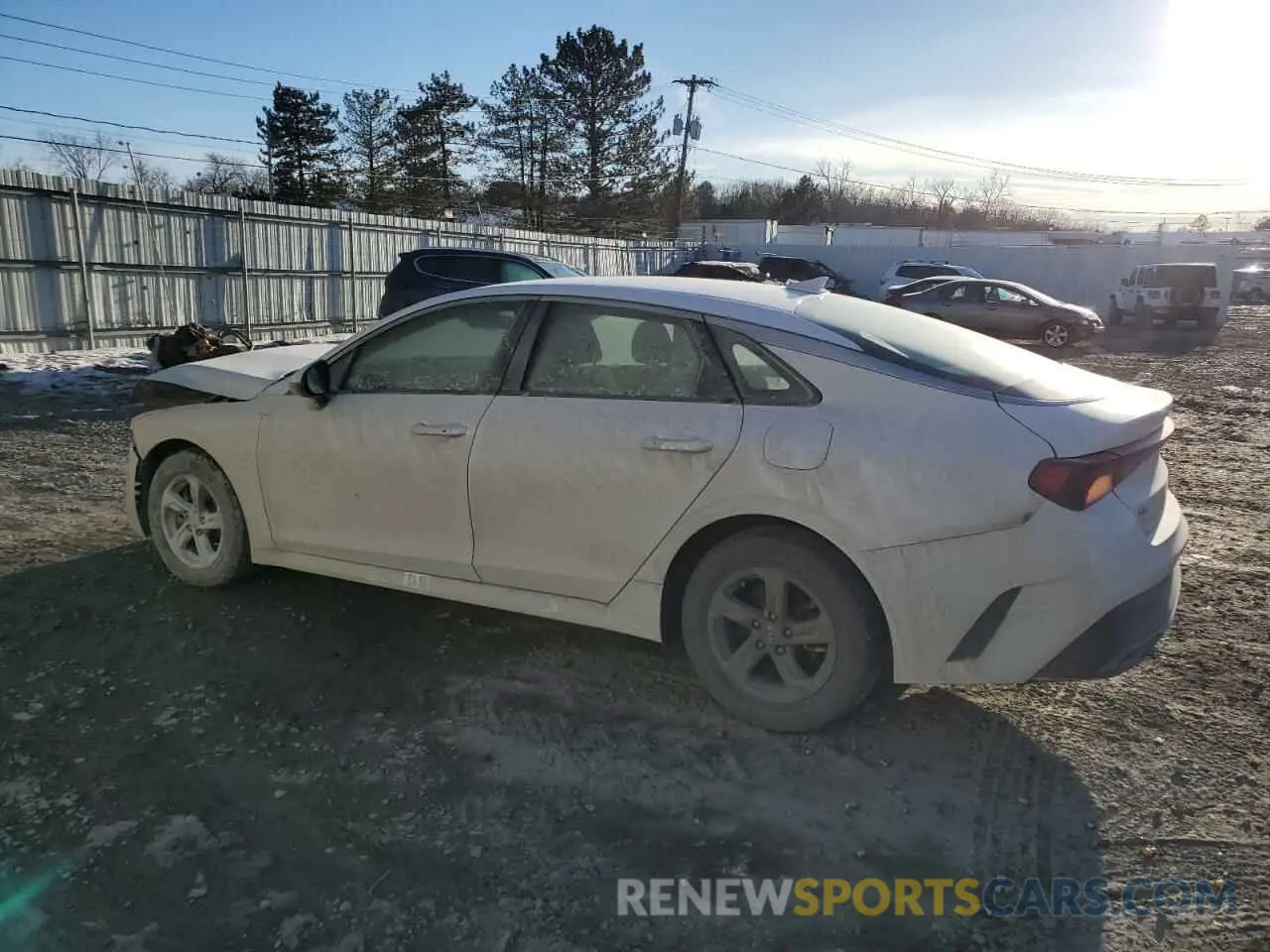 2 Photograph of a damaged car 5XXG14J23NG122019 KIA K5 2022