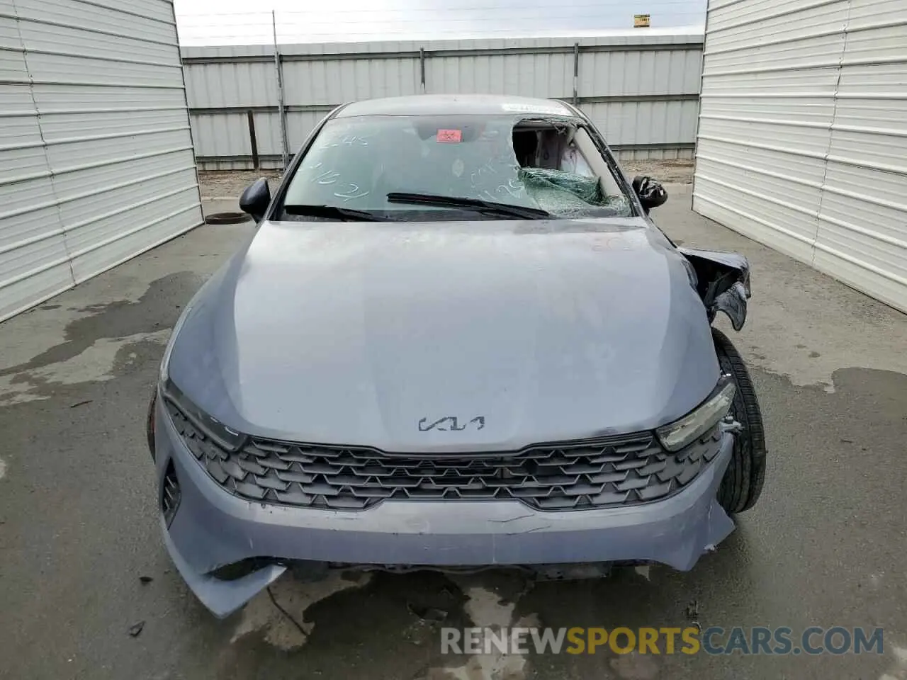 5 Photograph of a damaged car 5XXG14J23NG152704 KIA K5 2022