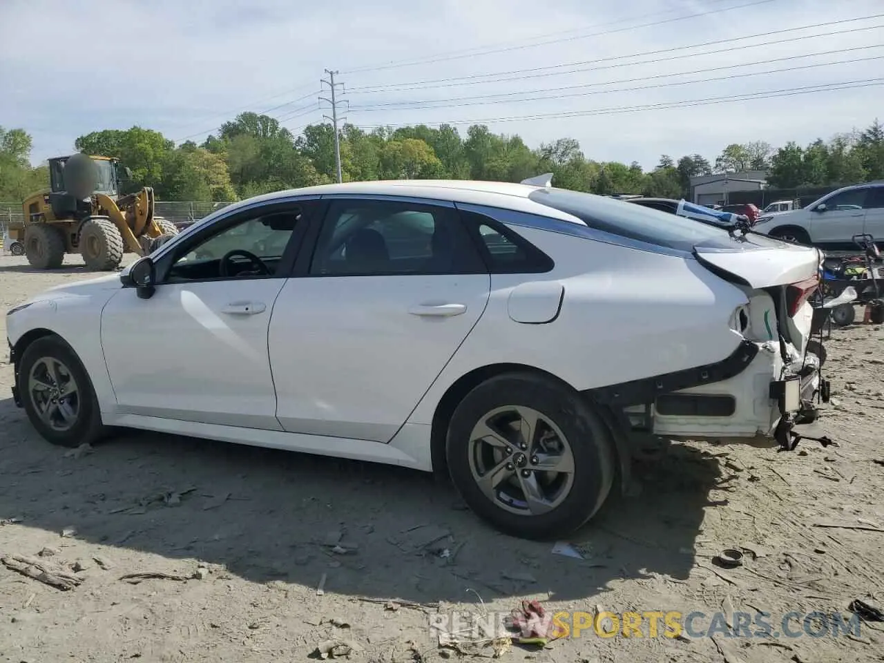 2 Photograph of a damaged car 5XXG14J23NG158759 KIA K5 2022