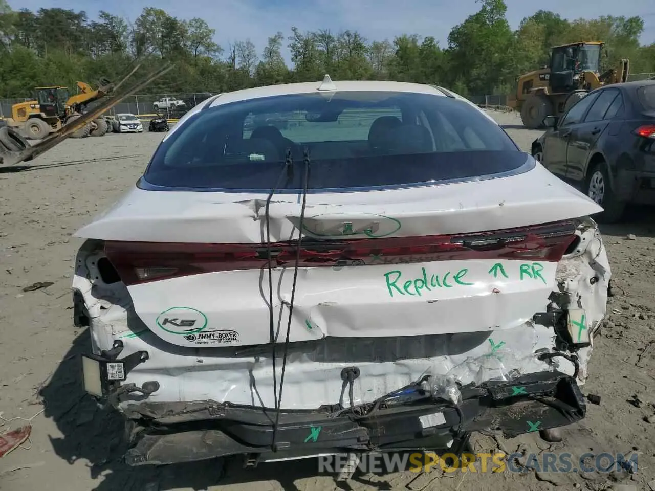 6 Photograph of a damaged car 5XXG14J23NG158759 KIA K5 2022