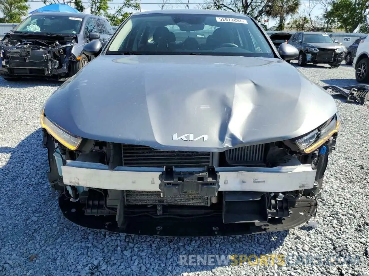 5 Photograph of a damaged car 5XXG14J24NG132171 KIA K5 2022