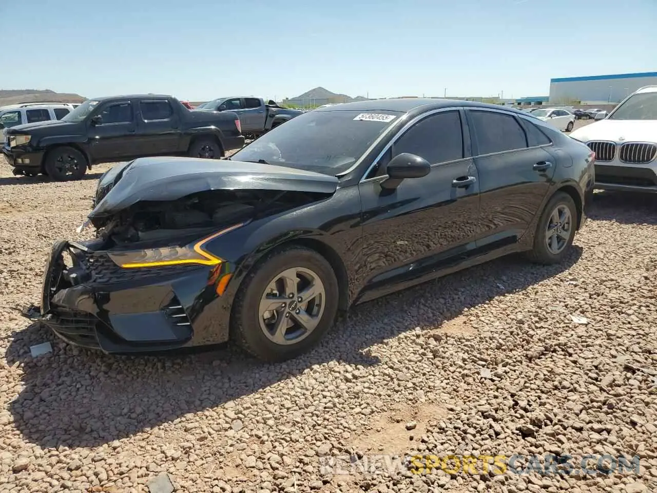 1 Photograph of a damaged car 5XXG14J25NG120398 KIA K5 2022