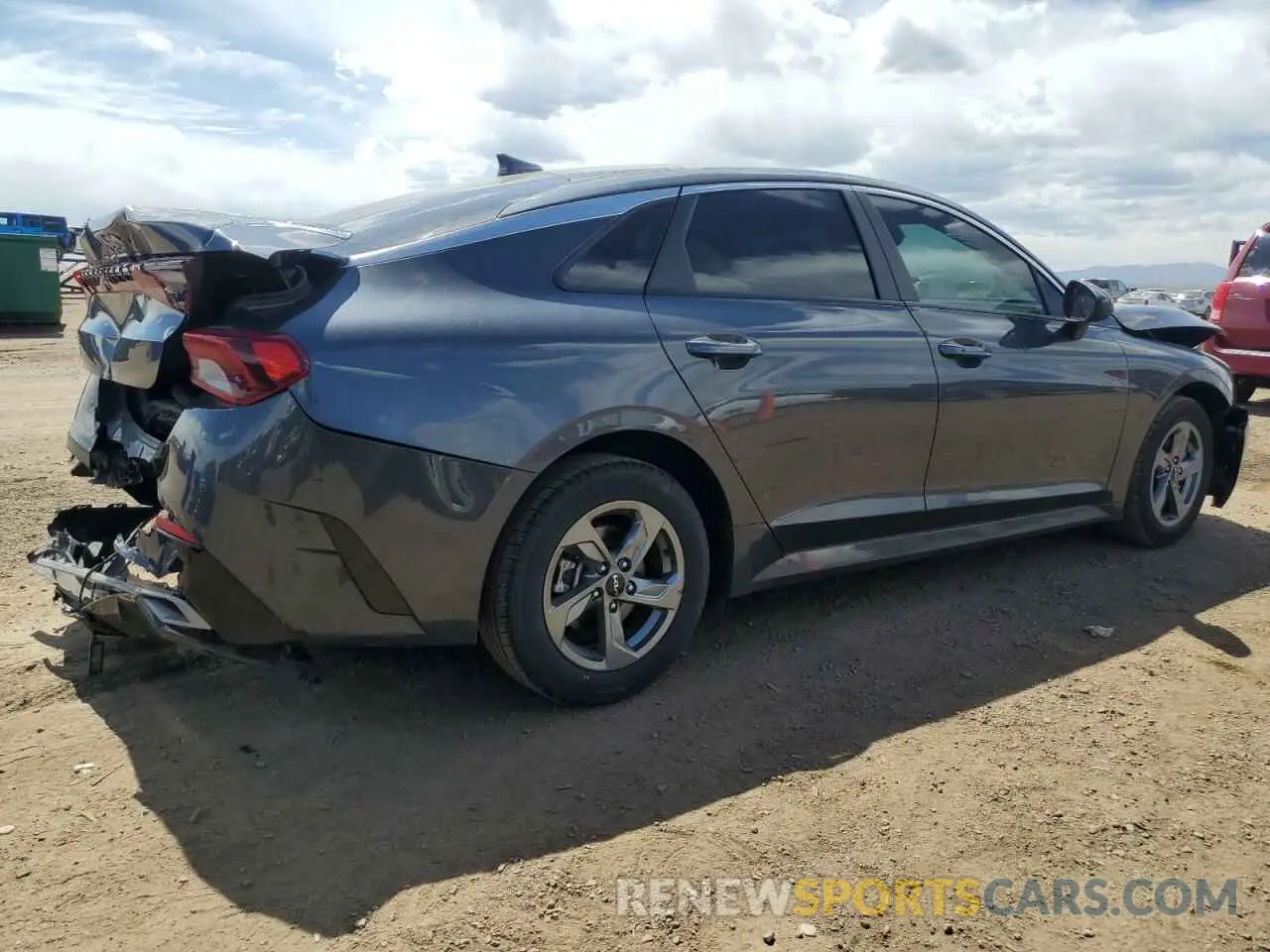 3 Photograph of a damaged car 5XXG14J25NG128503 KIA K5 2022