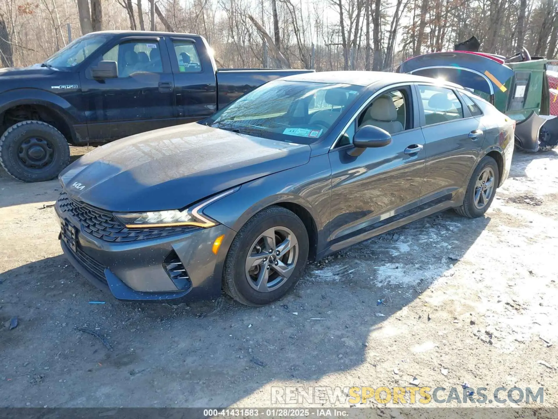 2 Photograph of a damaged car 5XXG14J25NG160576 KIA K5 2022