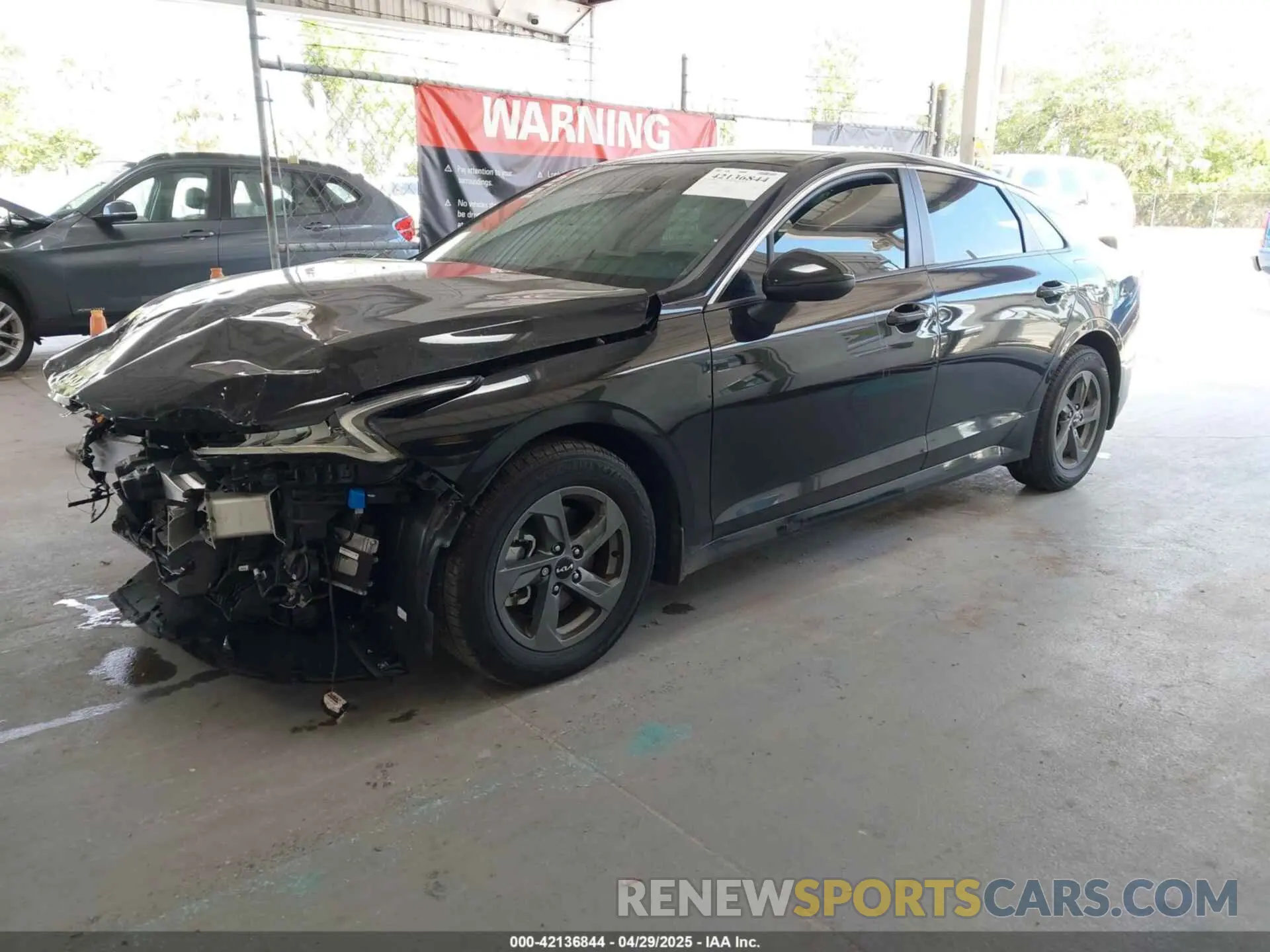 2 Photograph of a damaged car 5XXG14J28NG105572 KIA K5 2022