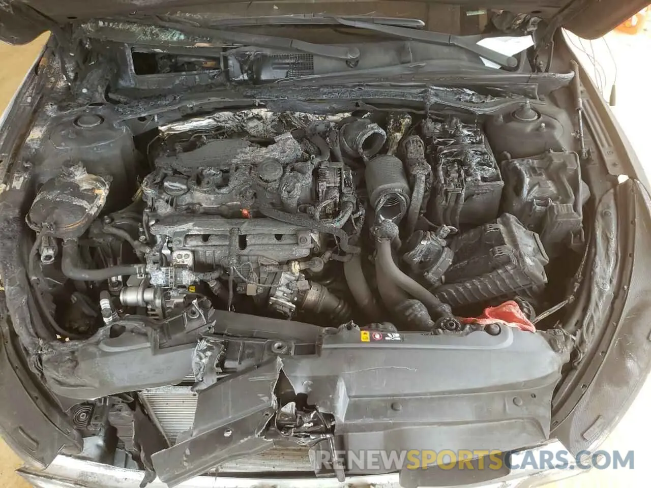 7 Photograph of a damaged car 5XXG14J28NG155226 KIA K5 2022