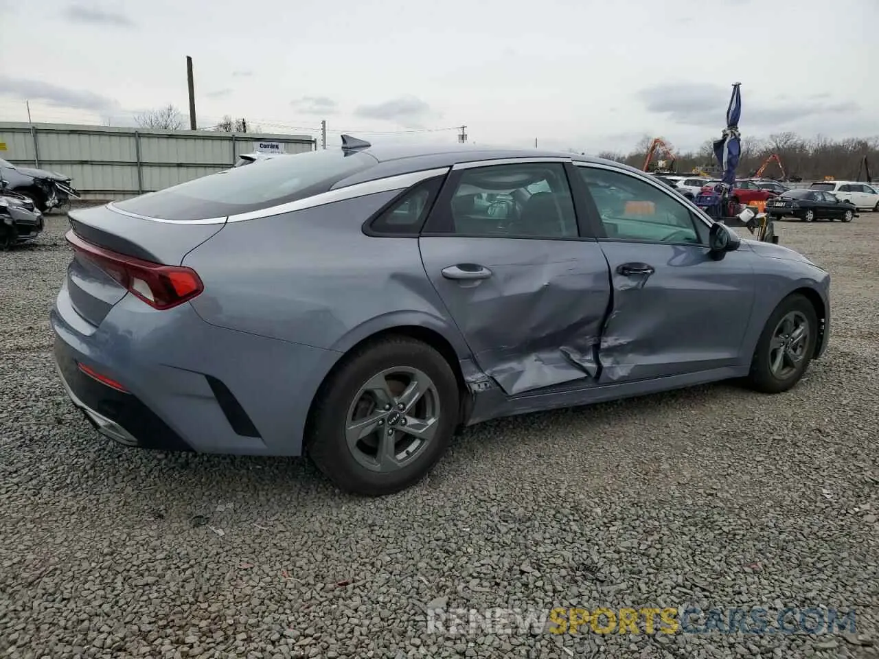 3 Photograph of a damaged car 5XXG14J29NG100350 KIA K5 2022