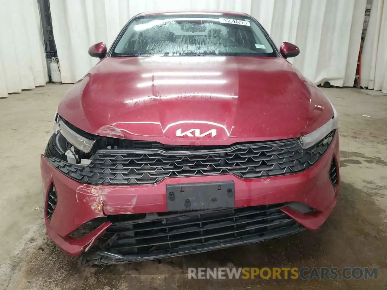 5 Photograph of a damaged car 5XXG14J2XNG085809 KIA K5 2022