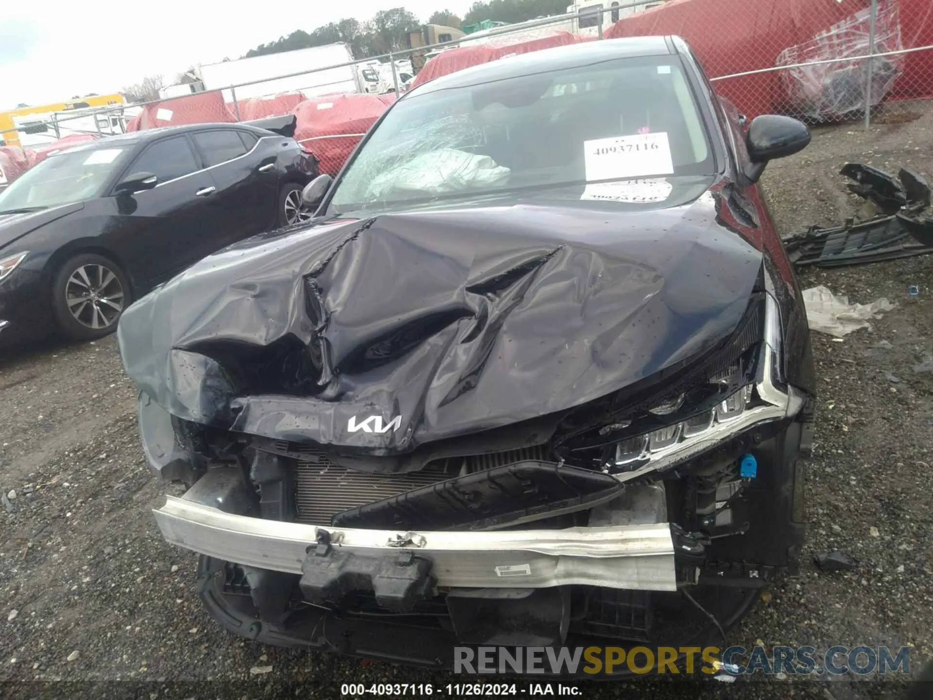 13 Photograph of a damaged car 5XXG14J2XNG132143 KIA K5 2022