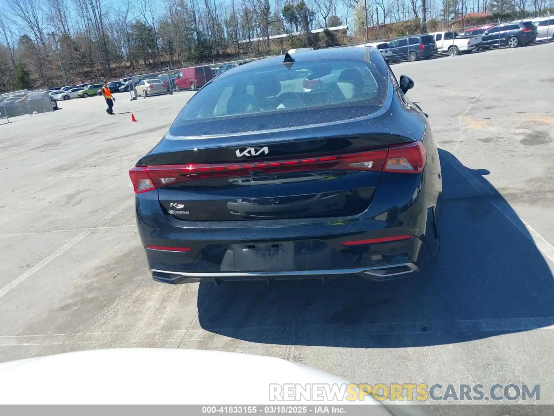 15 Photograph of a damaged car 5XXG14J2XNG139643 KIA K5 2022
