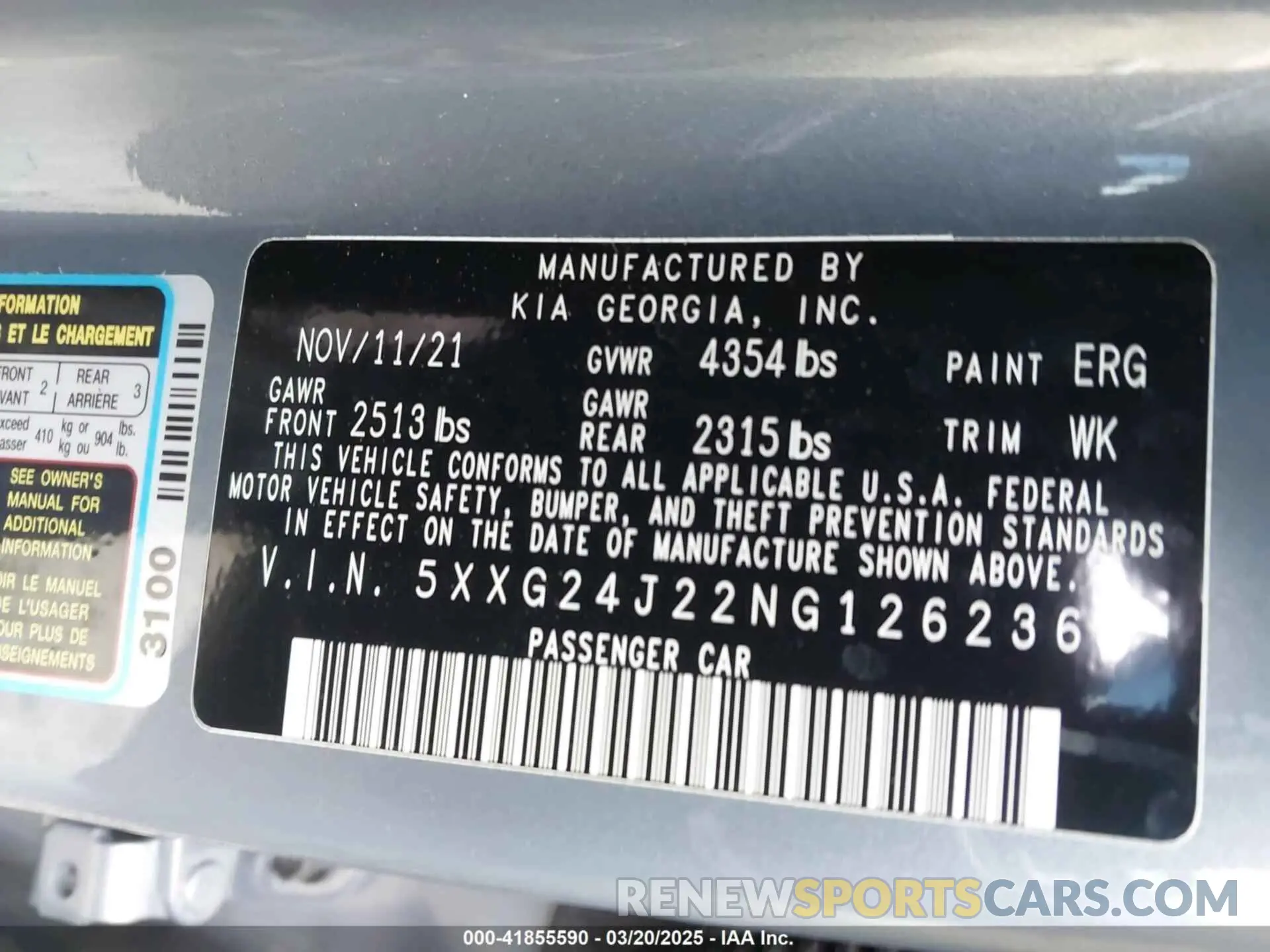9 Photograph of a damaged car 5XXG24J22NG126236 KIA K5 2022