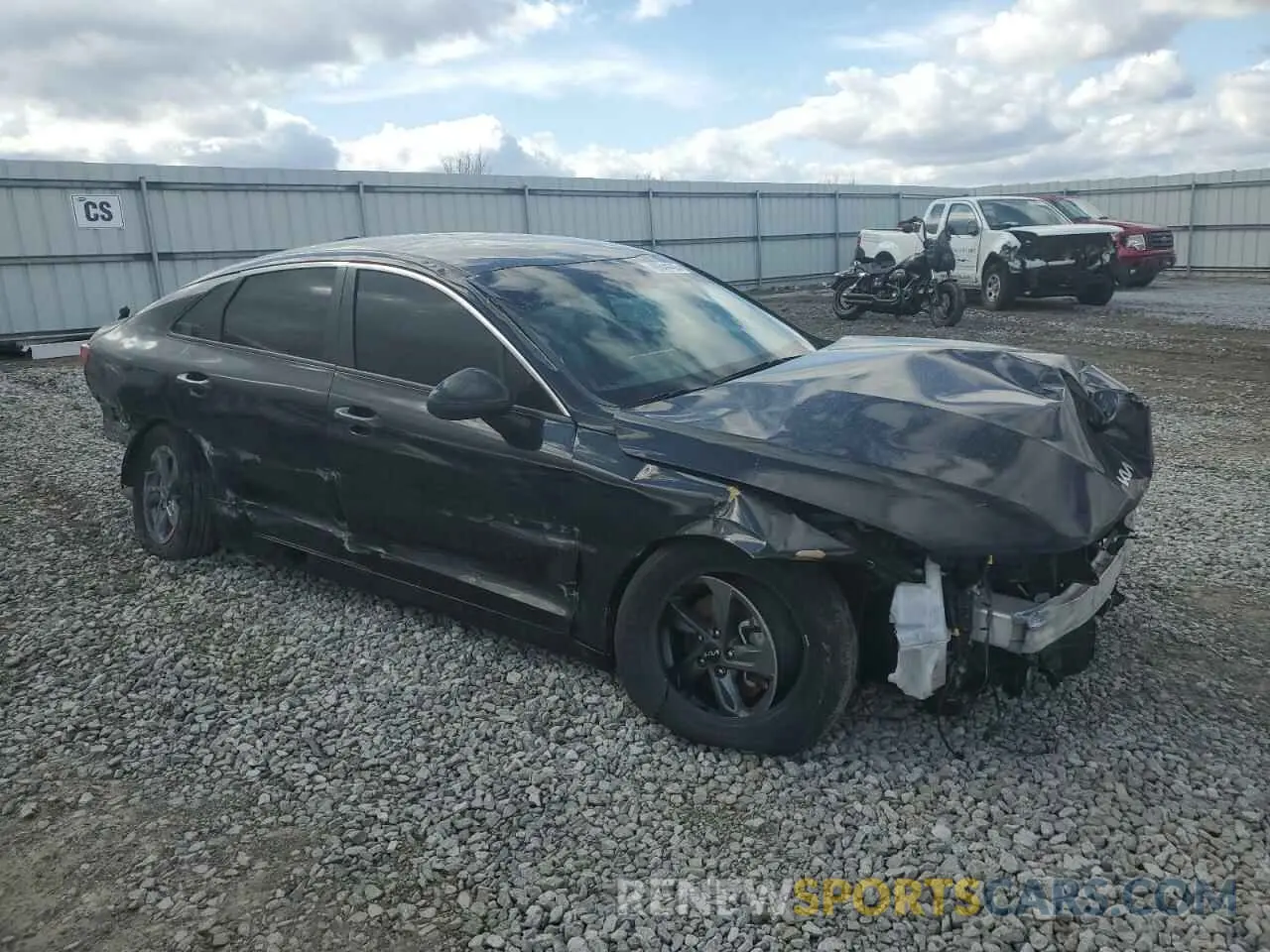 4 Photograph of a damaged car 5XXG24J22NG126771 KIA K5 2022
