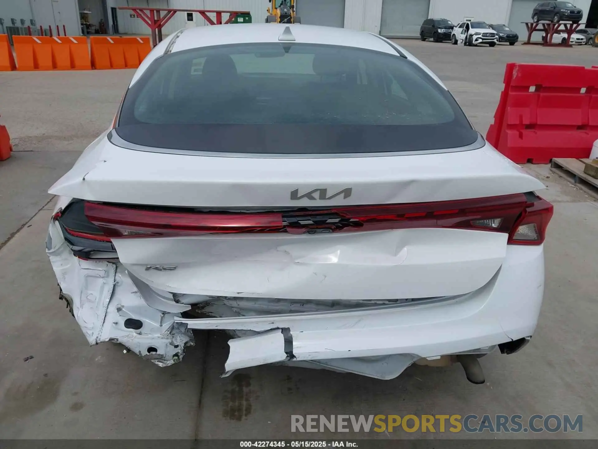 20 Photograph of a damaged car 5XXG24J29NG106985 KIA K5 2022