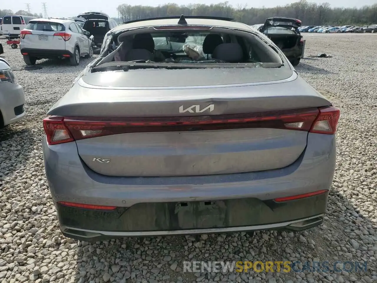 6 Photograph of a damaged car 5XXG34J20NG095596 KIA K5 2022