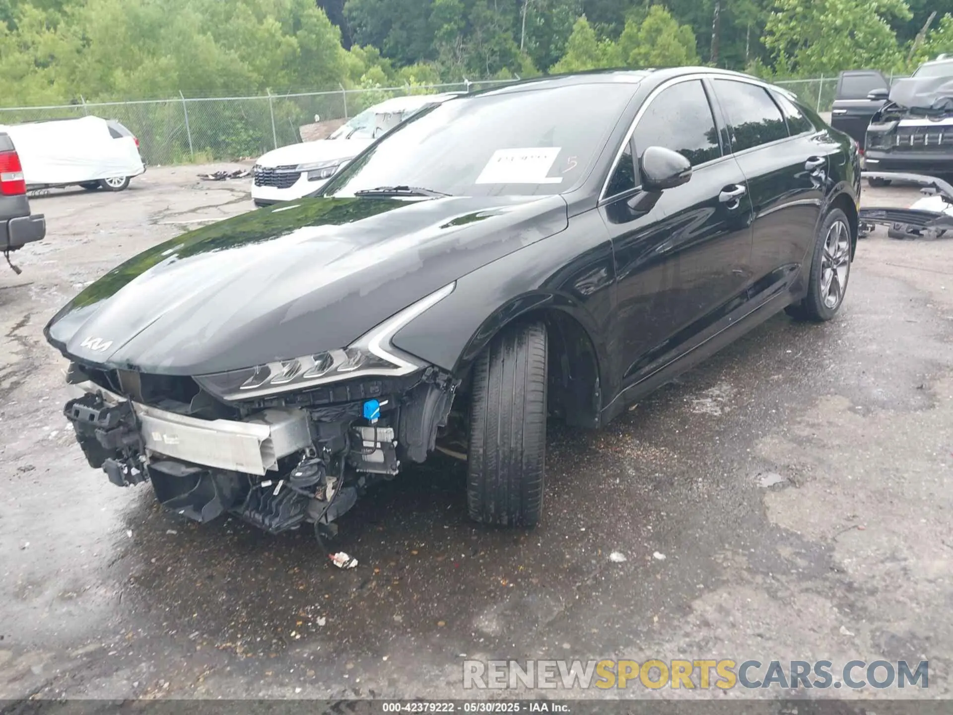 2 Photograph of a damaged car 5XXG34J20NG115779 KIA K5 2022