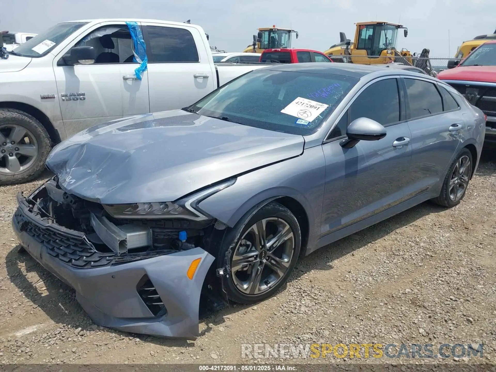 2 Photograph of a damaged car 5XXG34J21NG151822 KIA K5 2022
