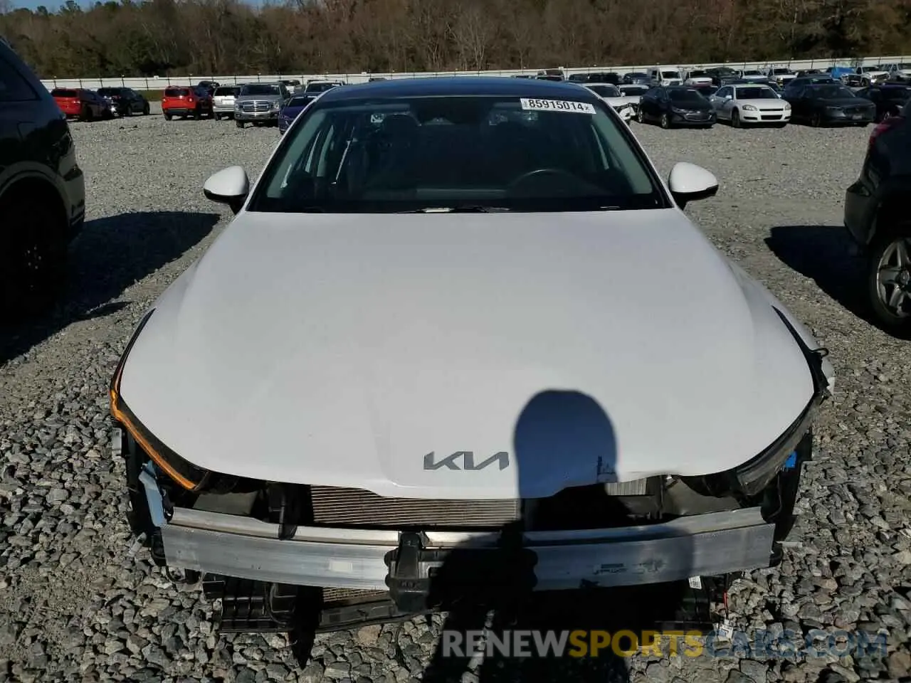 5 Photograph of a damaged car 5XXG34J29NG106675 KIA K5 2022