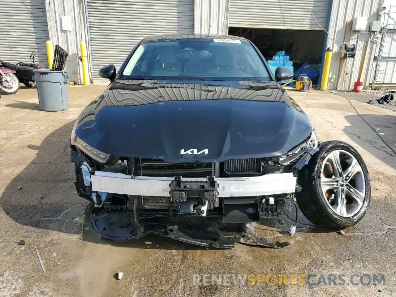 5 Photograph of a damaged car 5XXG34J29NG158534 KIA K5 2022