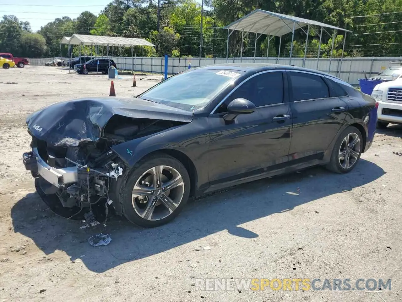 1 Photograph of a damaged car 5XXG34J2XNG088056 KIA K5 2022