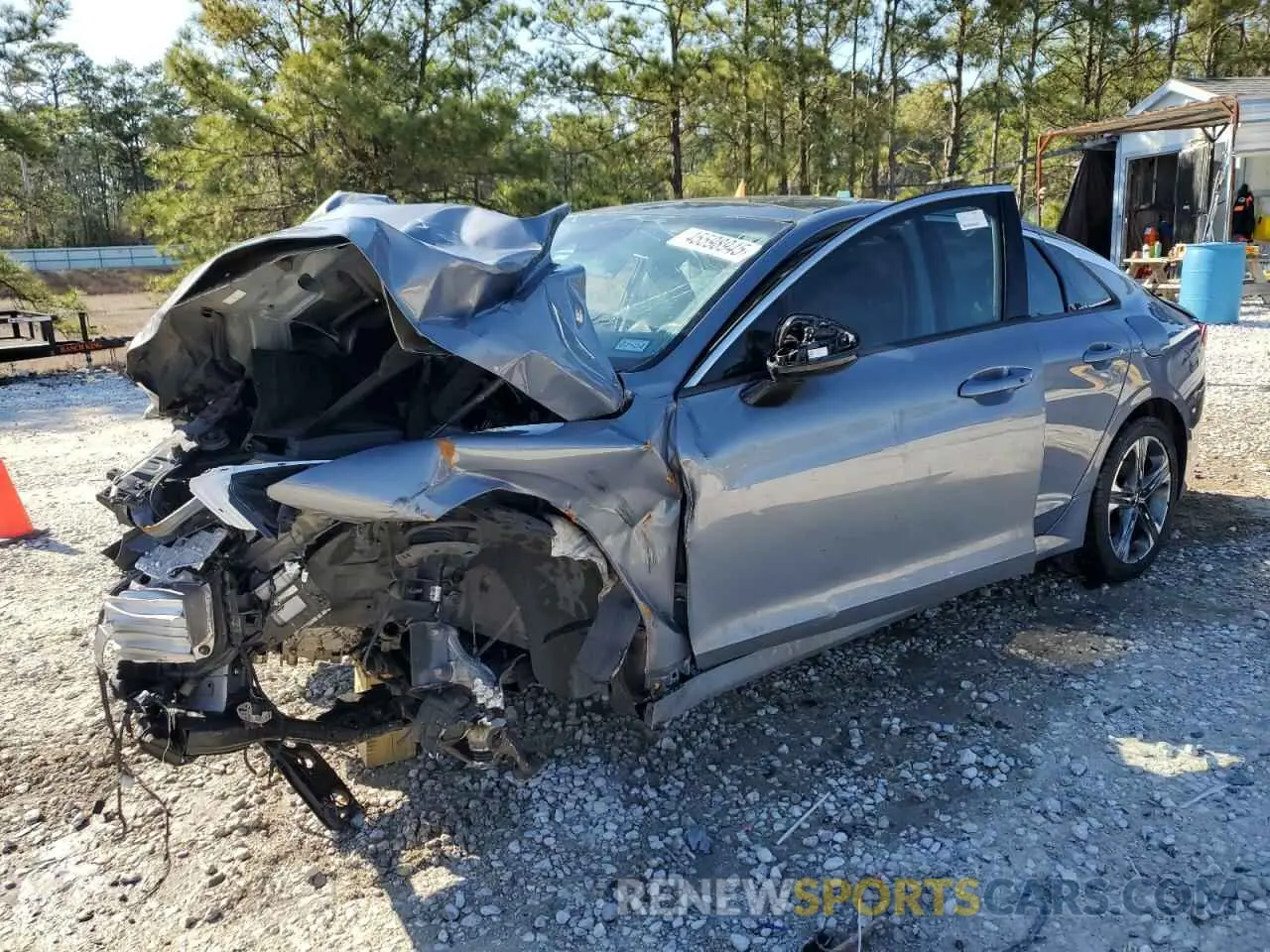 1 Photograph of a damaged car 5XXG34J2XNG126921 KIA K5 2022