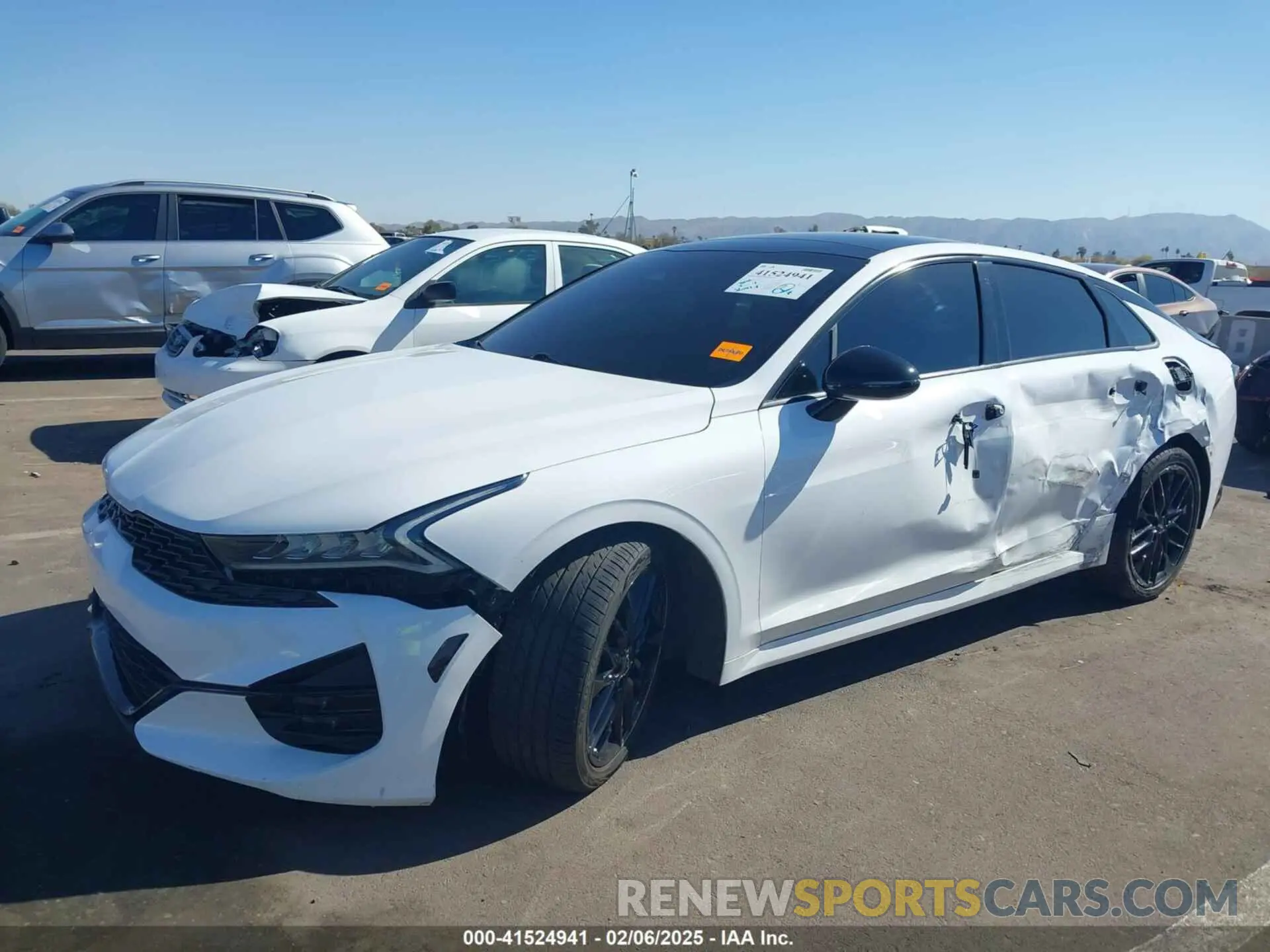 2 Photograph of a damaged car 5XXG44J87NG153642 KIA K5 2022