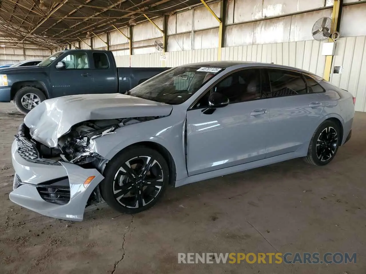 1 Photograph of a damaged car 5XXG64J20NG119080 KIA K5 2022