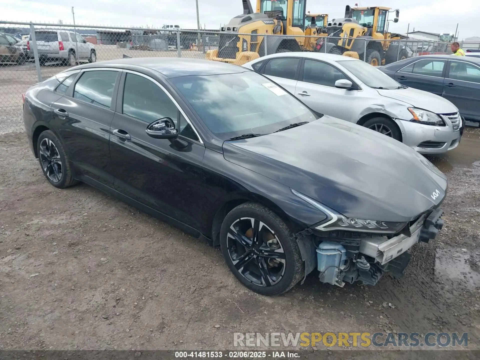 1 Photograph of a damaged car 5XXG64J20NG121427 KIA K5 2022