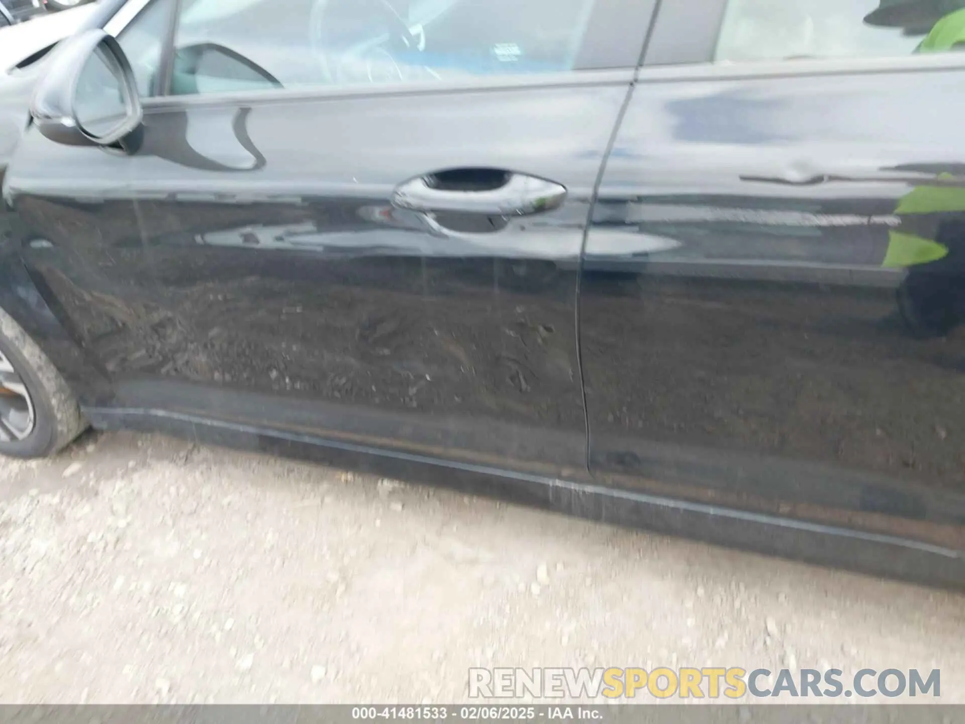 20 Photograph of a damaged car 5XXG64J20NG121427 KIA K5 2022