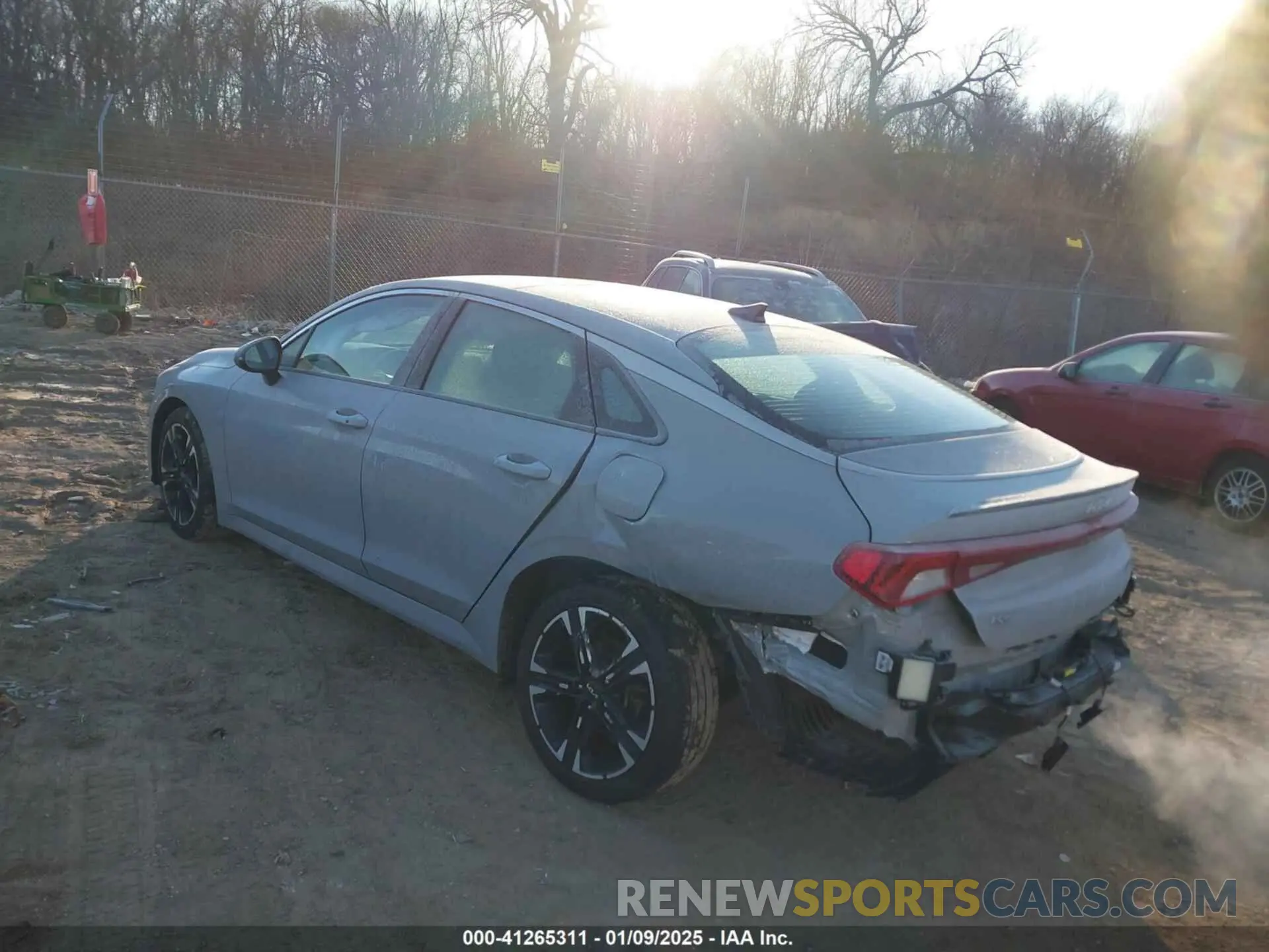 3 Photograph of a damaged car 5XXG64J20NG151723 KIA K5 2022